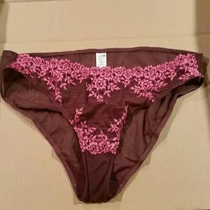 Wacoal XL panties